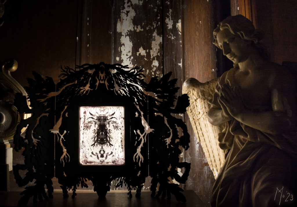 Mu Blondeau Eclaboulinures Chapelle St Roch en Volière Art bioluminescent Théâtre des Ombres-3